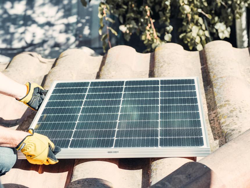 Program Nová zelená úsporám poskytuje mimo jiné i dotace na instalaci fotovoltaiky
