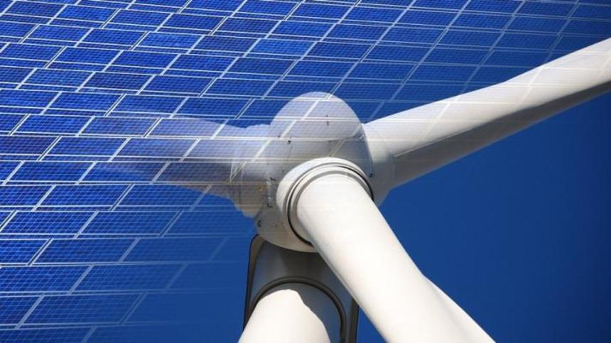 Vědci pracují na inovativních řešeních uchovávání energie z obnovitelných zdrojů