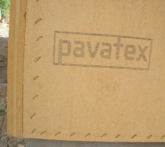 Pavatex, Úprava a sponkování desek kolem okenního otvoru a na nároží