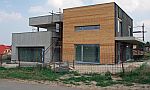 Realizace provětrávané fasády rodinného domu_finální úprava dřevěný obklad, zdroj: Knauf Insulation