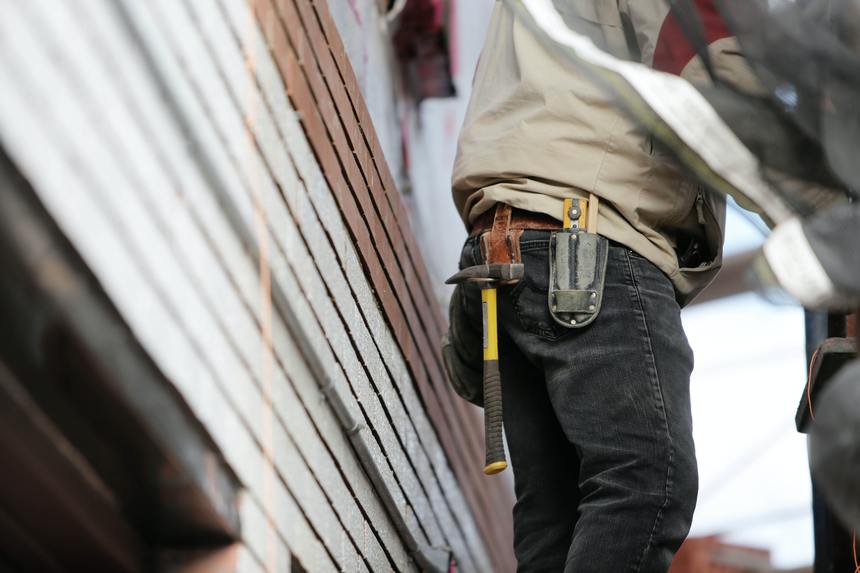 Stavební firmy se potýkají s nedostatkem dělníků