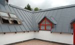 Nepodceňte správnou montáž a kvalifikovaný servis u nové střechy