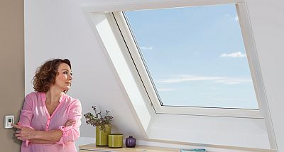 Ovládání střešního okna Designo RotoComfort i8, zdroj ROTO