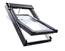 ROTO -  kyvné střešní okno RotoQ - Q4 - plast - na elektrický pohon